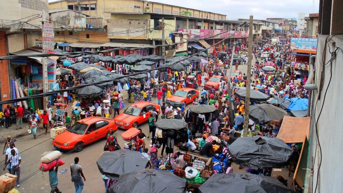 Il sovraffollamento riscontrato a Kinshasa mi fa dire dire che la popolazione sia raddoppiata